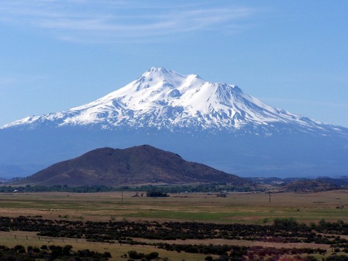 Image snow covered mountain under blue sky during daytime