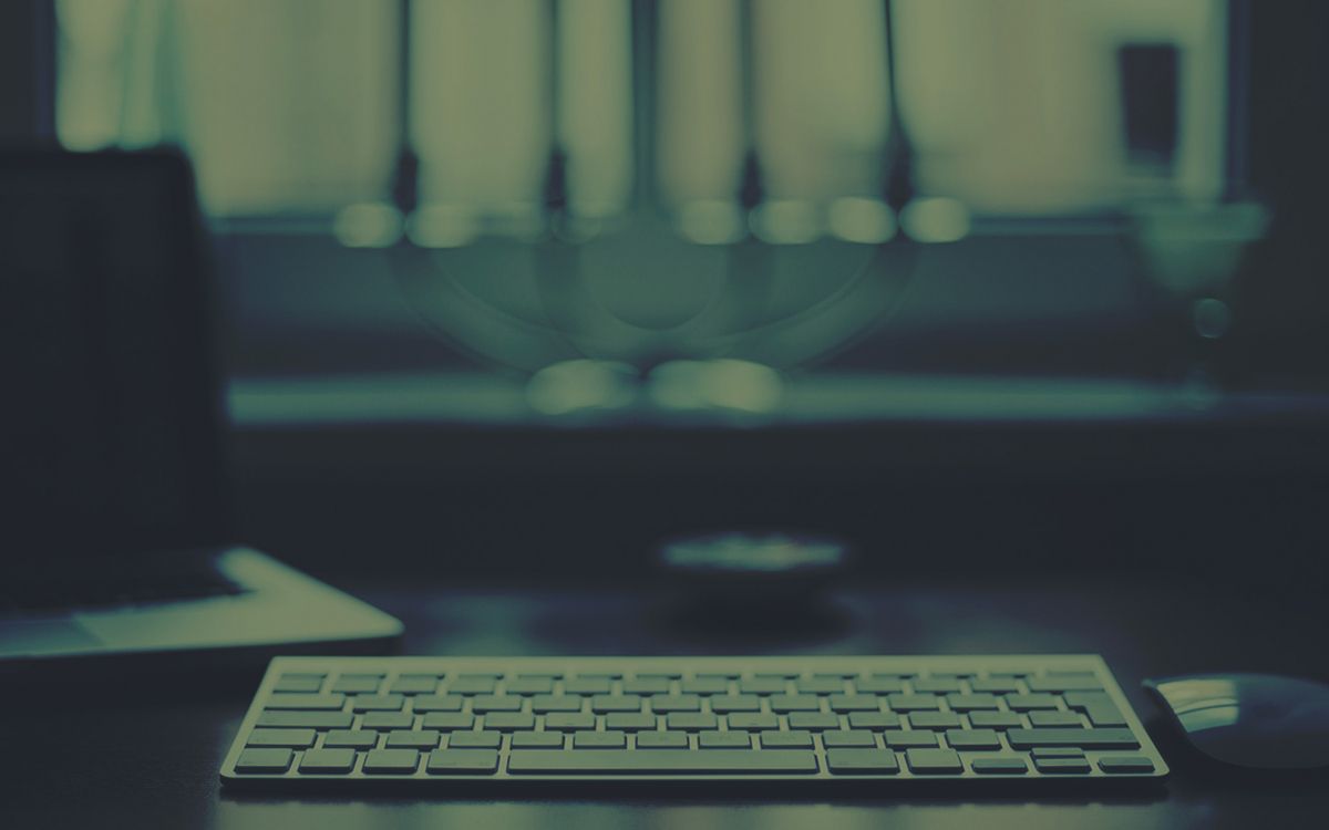 Schwarze Und Weiße Computertastatur. Wallpaper in 2560x1600 Resolution