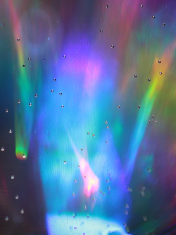 Grünes Rosa Und Blaues Abstraktes Gemälde. Wallpaper in 2592x3456 Resolution