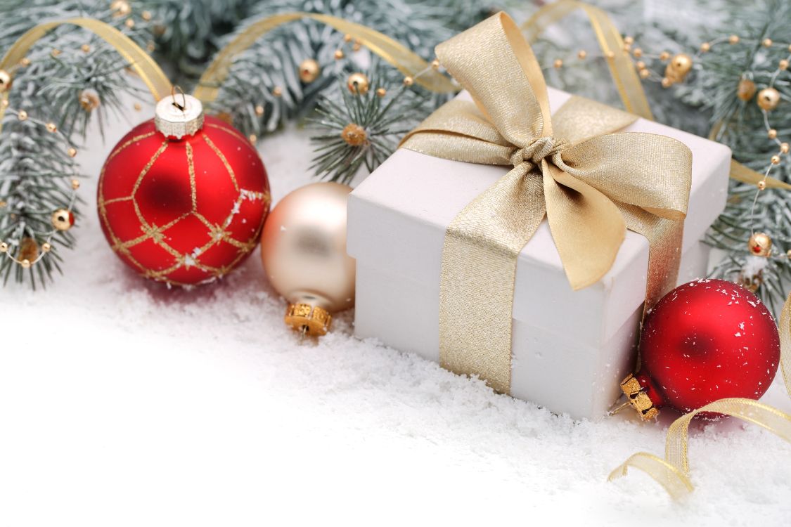 圣诞节那天, 礼物, 圣诞节礼物, 圣诞节的装饰品, 圣诞装饰 壁纸 5760x3840 允许