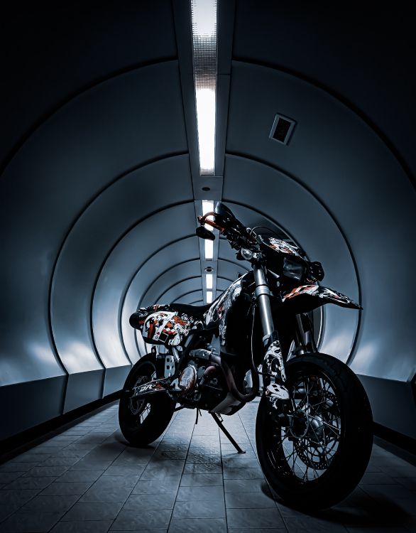 Suzuki, Première Édition, Autocollant, Pneu, Roue. Wallpaper in 2829x3619 Resolution
