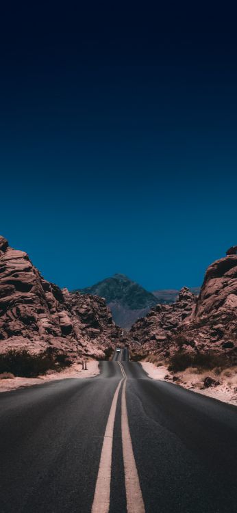 Route, Voyage Sur la Route, Voyage, L'écorégion, Azure. Wallpaper in 1284x2778 Resolution