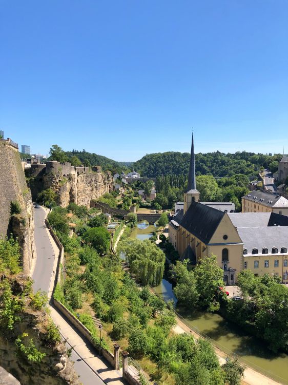 Luxemburg, Tourismus, Wissenschaft, Biologie, Gewässer. Wallpaper in 3024x4032 Resolution