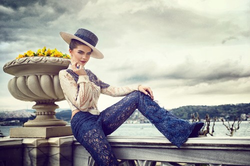 Image Pelin Karahan, Mihrimah Sultan, actor, jeans, beauty