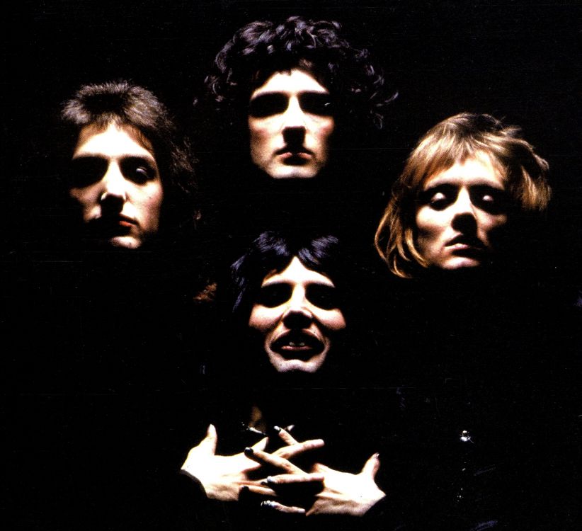 Freddie Mercury, Bohemian Rhapsody, Brian May, Roger Meddows Taylor, Somos Los Campeones. Wallpaper in 2048x1867 Resolution