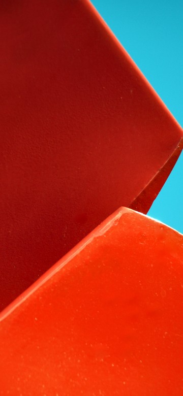Image red and blue plastic toy