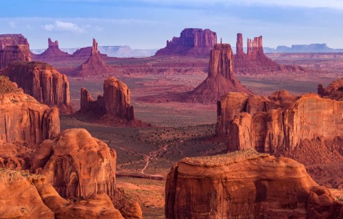 Image brown rock formation during daytime