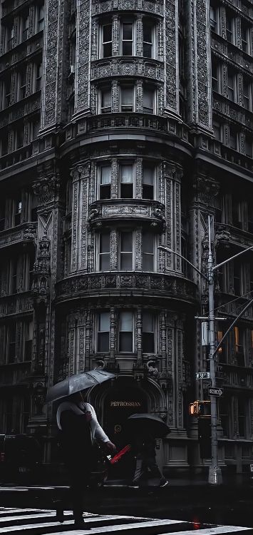 le pain quotidien, building, window, black, grey